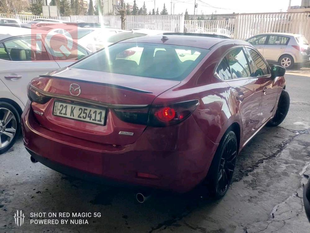 Mazda 6